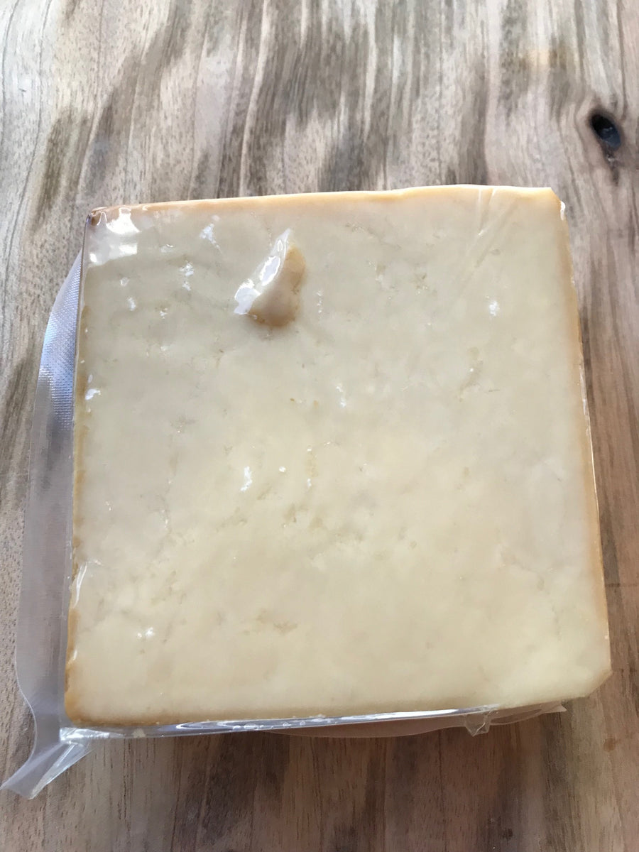 Somerdale Smoked Cheddar – Hunter Valley Smelly Cheese Shop